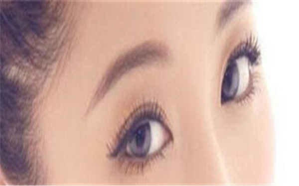 華西美容整形科，推薦優(yōu)秀的雙眼皮醫(yī)生及專業(yè)解讀