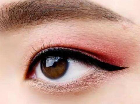 盧帆醫(yī)生的祛眼袋治療介紹，四川省人民醫(yī)院整形科案例分享