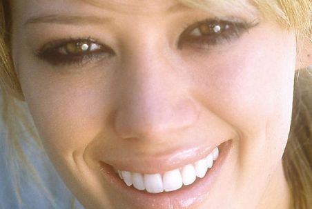 上海整形醫(yī)院眼袋手術哪家好，專業(yè)整形醫(yī)師推薦！