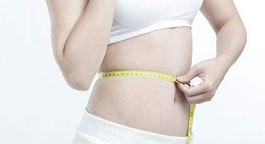 南京華美裴旭芳吸脂的醫(yī)生技術(shù)水平是否靠譜？審美在線(xiàn)測(cè)評(píng)怎么樣？