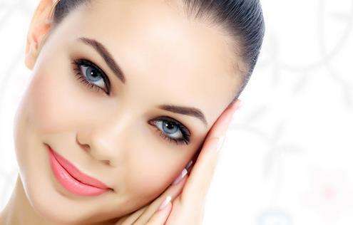 成都維羅納整形醫(yī)院燕院長榮獲行業(yè)殊榮