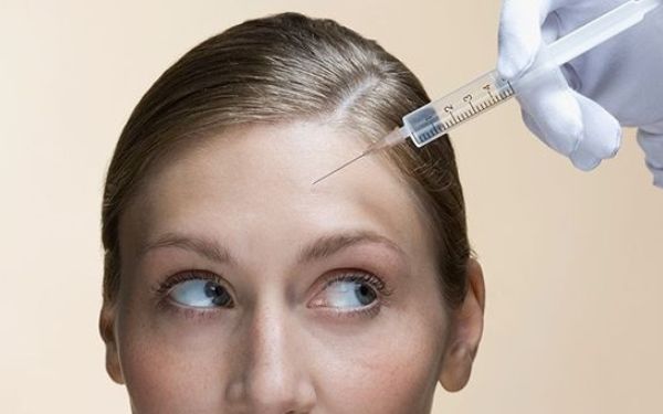 如何讓師麗麗修復(fù)雙眼皮？多年經(jīng)驗的眼部整形醫(yī)生會透露審美和技術(shù)！