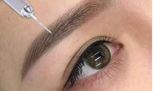 重慶哪個醫(yī)生擅長全身、面部和腿部吸脂術(shù)？TOP排名發(fā)布！