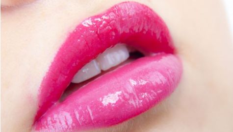 三亞維多利亞醫(yī)療美容醫(yī)院是合法的嗎？杜經(jīng)緯、王文醫(yī)生詳解隆胸技術(shù)特點(diǎn)