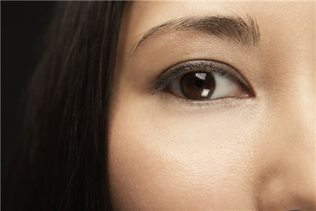 趙絳波醫(yī)生在鄭州備受推崇，整形技術(shù)獨(dú)具匠心