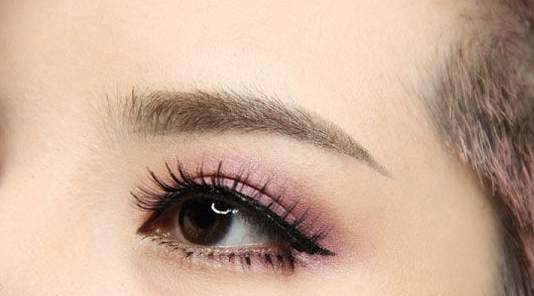 重慶雙眼皮修復(fù)醫(yī)生排名Top3，專家推薦：曹呂梅、胡金香、王振榮，修復(fù)技藝高超！