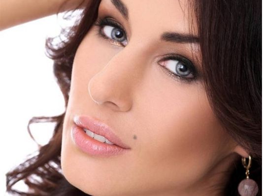 南京哪家整形醫(yī)院好男生？選擇男士整形?？漆t(yī)院需注意哪些因素