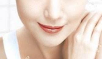 2023廈門玻尿酸填充鼻部在榜單前十位醫(yī)生(靳占闖、屈晶、王哲權(quán)威更放心~)