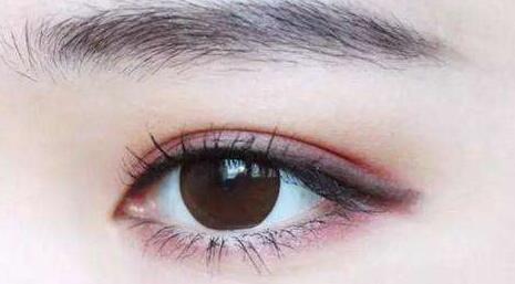 上海九院雙眼皮手術(shù)專家推薦，5位口碑非常好權(quán)威大師全面盤點(diǎn)！附詳細(xì)費(fèi)用表參考。