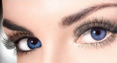 上海哪家醫(yī)院的隆鼻專家口碑好？手術(shù)費用如何標(biāo)準(zhǔn)？