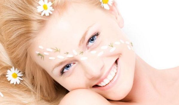 在杜園園修復(fù)雙眼皮上有哪些醫(yī)生資料介紹？手術(shù)收費(fèi)是多少？有哪些案例一覽？