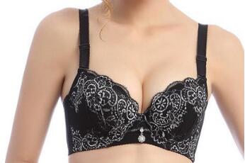 鵬愛李罡專業(yè)胸部技術(shù)，值得擁有！個(gè)人簡介及收費(fèi)詳情大公開，美胸行家等你來！