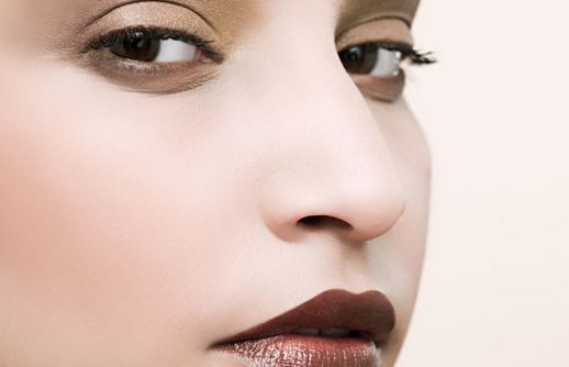 昆明市延安醫(yī)院杰西艾美容醫(yī)院的收費(fèi)價(jià)格高不高？文獻(xiàn)贊譽(yù)與醫(yī)生一對一在線溝通！