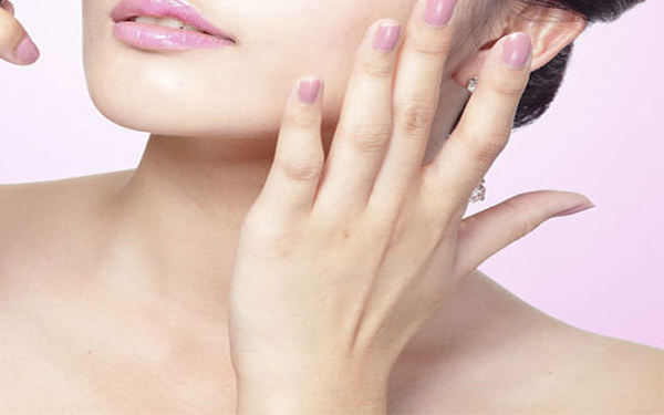 2023南京膠原蛋白填充嘴唇在榜名單top10強醫(yī)生(常文彥、盧承炯、帥燕君優(yōu)勢詳解)