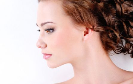 上海祛痘印痘坑哪家醫(yī)院好？探尋上海市著名專業(yè)祛痘醫(yī)院的選擇