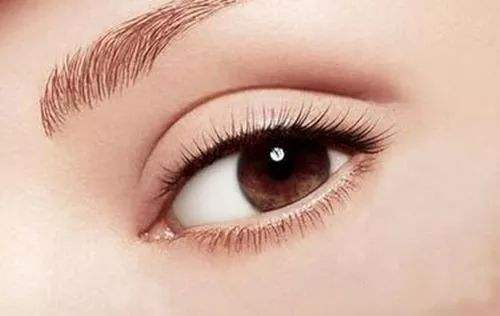 南京哪些醫(yī)生是雙眼皮修復(fù)的翹楚？揭秘五位熱門醫(yī)生，內(nèi)附醫(yī)生信息介紹及價(jià)格表為參考