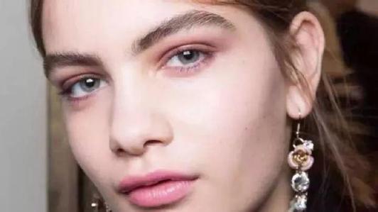 2023馬鞍山眼周紋手術(shù)剝離口碑榜前十位的專家(董帆、甘精兵、高景恒口碑實力對比~)