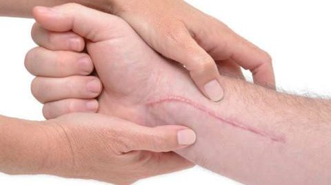 榮敏錫醫(yī)生的專業(yè)知識是怎么樣的？專業(yè)領域和個人特色是什么？