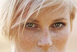 華東地區(qū)比較好的眼部整形推薦趙潤蕾、張鑫等專家眼細妙技對比與價格分享