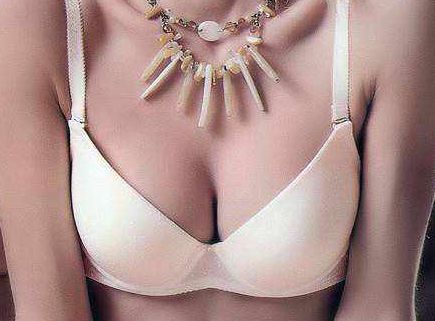 上海整容豐胸醫(yī)院排名哪家整容豐胸技術(shù)好？