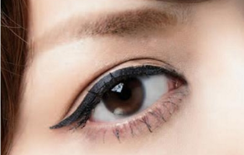 全國(guó)五位質(zhì)優(yōu)價(jià)合，備受矚目的隆鼻名醫(yī)齊聚！