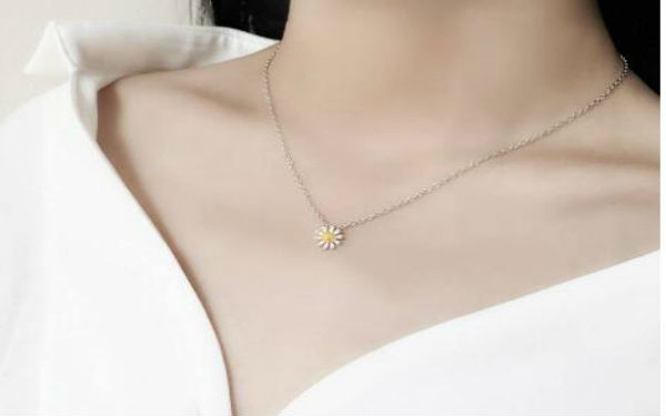 2023?？谧泽w脂肪隆鼻子排名前十名的專家(崔曦文、張家菊、齊顯龍口碑擅長、點(diǎn)評為大家全面解惑)