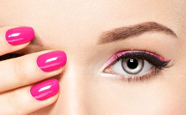 上海九院割雙眼皮需要多久預(yù)約？專家揭秘價(jià)格費(fèi)用全攻略