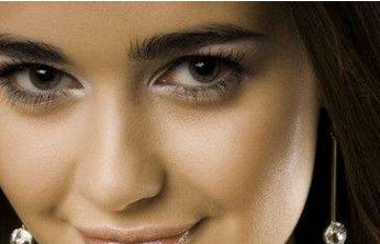 濟南哪家做微創(chuàng)眼袋好？濟南微創(chuàng)眼袋手術那家醫(yī)院專業(yè)靠譜