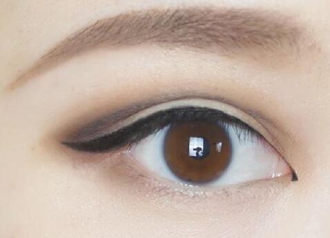 朱石江隆鼻整形效果引人矚目，多名患者實踐案例見證醫(yī)生專業(yè)水準！價目表及接診地點一覽供參考