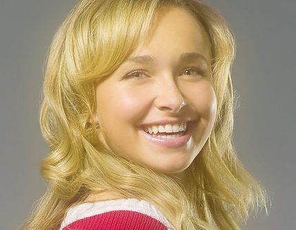 廣州祛痘坑哪家醫(yī)院好？為您推薦當?shù)仨敿墝＜覉F隊！