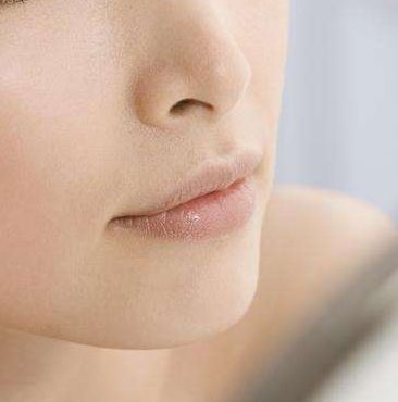 【重慶市眼袋整形哪家好？實(shí)力背后的醫(yī)院選擇】