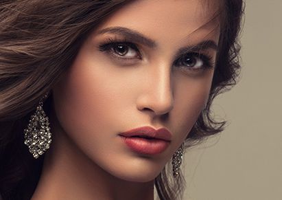 ?？谟心募裔t(yī)院做眼袋效果好且價(jià)格適中？