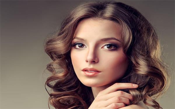 倪鋒醫(yī)生的脂肪填充價(jià)格如何？患者評(píng)價(jià)+真實(shí)案例分析