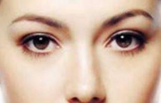 上海九院激光美容科獨(dú)當(dāng)一面的專家隊(duì)伍，美容效果明顯！