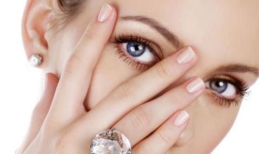 如何選擇適合自己的四川雙眼皮醫(yī)院？四川雙眼皮醫(yī)院哪家好？