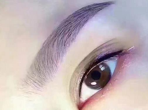 舒茂國割雙眼皮，暢享自然媚眼，眼前桃花不斷綻放！