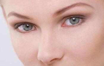 李鴻君的鼻子驚艷全場(chǎng)，真實(shí)案例圖片大曝光，你會(huì)心動(dòng)嗎？