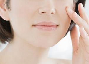 黃寅守：我鼻子真實經(jīng)歷分享，側(cè)顏剛剛好！