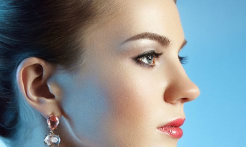 長沙做全臉填充哪家好？選擇專業(yè)美容醫(yī)院，告別困擾，擁抱自信！