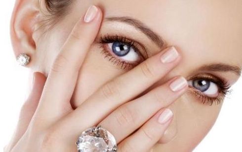 武漢做眼袋手術(shù)哪家醫(yī)院好且價格透明，術(shù)后效果顯著？