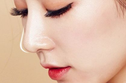 成都華西醫(yī)院整形科縮胸手術(shù)專家在線預(yù)約價格收費表相關(guān)信息如何呢？