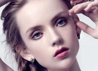 重慶胸部整形醫(yī)院哪家權威專業(yè)又受歡迎？