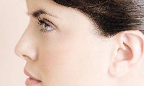 南京夏建軍醫(yī)生隆胸效果如何？洪志堅醫(yī)生技術(shù)可靠嗎？