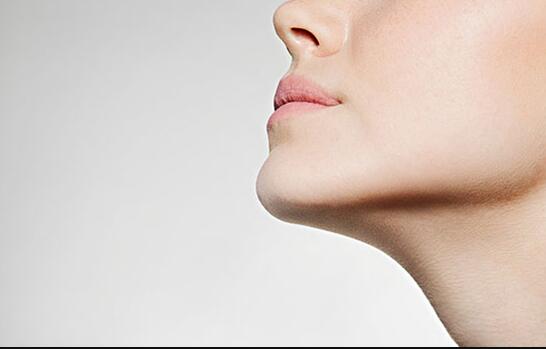 分享我成功修復鐘愛梅的雙眼皮，讓她重獲媚力滿滿的案例！你會愛上這樣的變化。