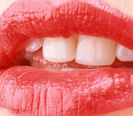 持久時(shí)長(zhǎng)揭秘！如何讓漂唇果效果更持久？