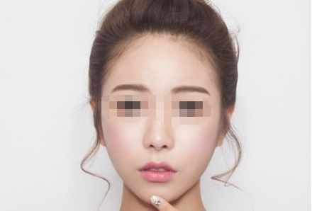 揭秘！北京受歡迎的雙眼皮手術(shù)醫(yī)生身份公開！