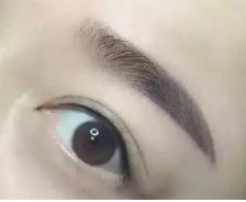 上海容妍整形醫(yī)院的院長(zhǎng)是哪位？認(rèn)識(shí)雙眼皮專(zhuān)家柴云醫(yī)生，一起了解他的經(jīng)歷和獨(dú)特案例