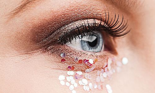 名醫(yī)院醫(yī)生技術(shù)精湛！探訪許學(xué)文醫(yī)生的高超技藝及雙眼皮整形案例分享