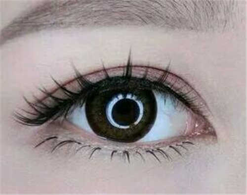 長春中心醫(yī)院醫(yī)療整形美容科醫(yī)生技術(shù)如何？在整形美容科，長春中心醫(yī)院的醫(yī)生技術(shù)可靠嗎？