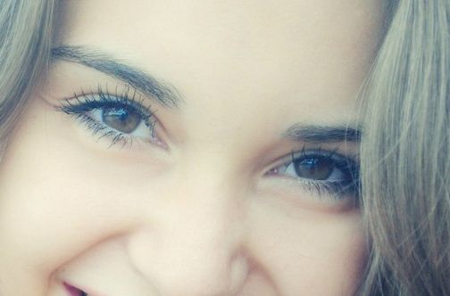 協(xié)和醫(yī)院醫(yī)生黃久佐教授依靠豐富經(jīng)驗打造完美面部：玻尿酸注射效果及實例揭秘！